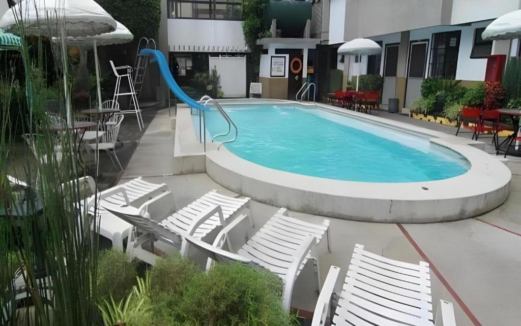 Hotel Supreme Baguio City Exterior photo