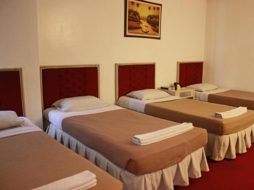 Hotel Supreme Baguio City Exterior photo