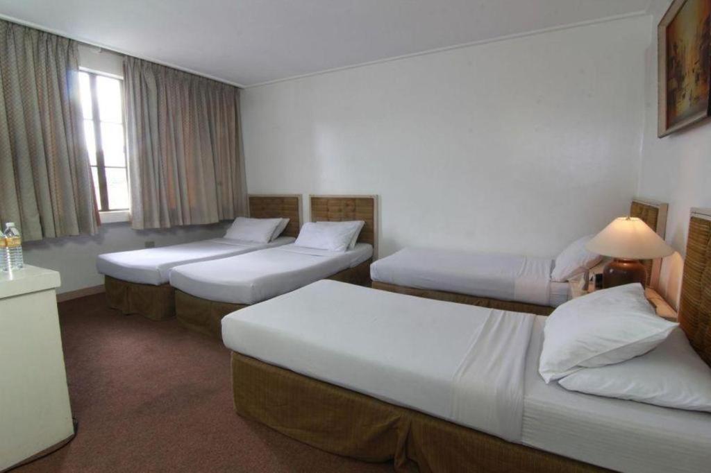 Hotel Supreme Baguio City Exterior photo
